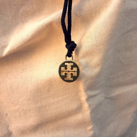 Tory Burch Ella Plaid Market Tote – NWT - Picture 14 of 14